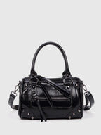 2025 Trendige Damen Schultertaschen. Design mit Leder-Nieten und Quasten