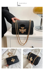 Luxuriöse Crooobody Handtasche. Bienenverschluss Tote Lässig Klappe. Krokodilprint Handtasche