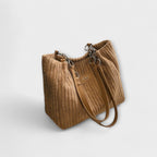Lora. - Weiche Cord-Schultertasche